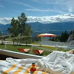 Sonnenhotel Zaubek 호텔