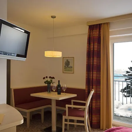 Sonnenhotel Zaubek Hotell 4*