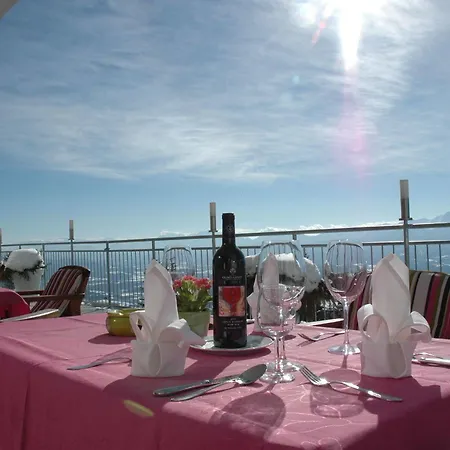 Sonnenhotel Zaubek 4* Treffen