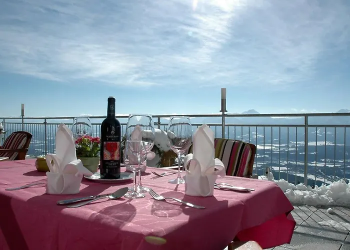 Sonnenhotel Zaubek Treffen