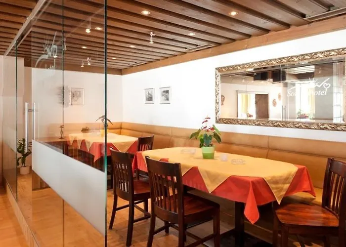 Hotel Sonnenhotel Zaubek Treffen