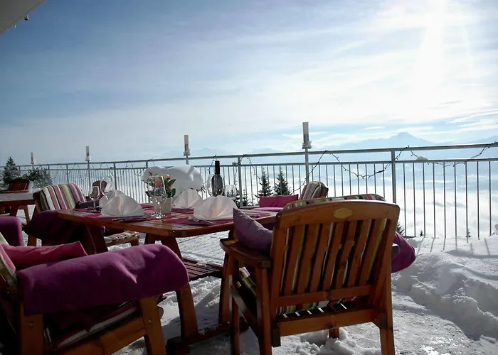 Sonnenhotel Zaubek Hotel Treffen