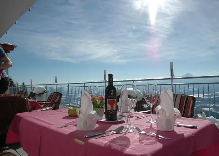 Sonnenhotel Zaubek 4* Treffen