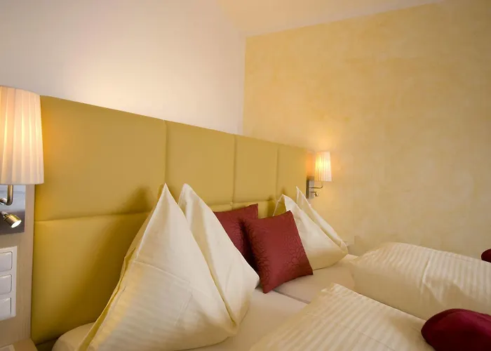 Sonnenhotel Zaubek 4* Treffen